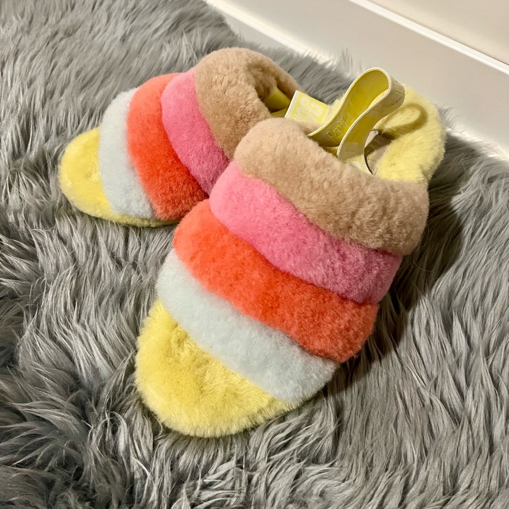 Uggs Fluff Yeah Sheepskin Slippers, multi color, Women’s sz 8